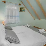 Vakantiehuis In With Sauna *