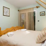 Vakantiehuis In With Sauna Lokve