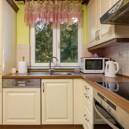 Cozy In With Jacuzzi * Lokve