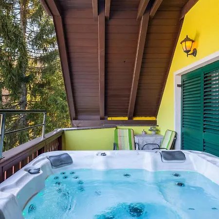 Cozy In With Jacuzzi Lokve