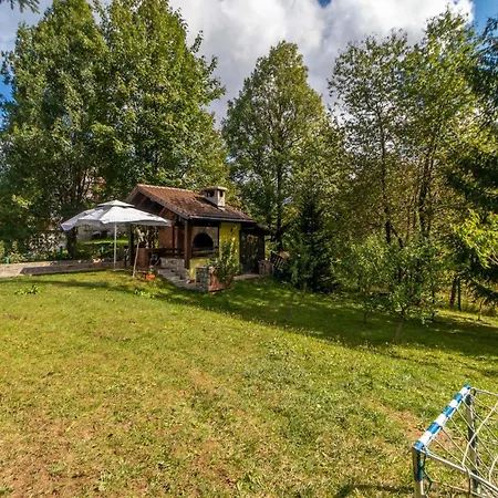 Cozy In With Jacuzzi *